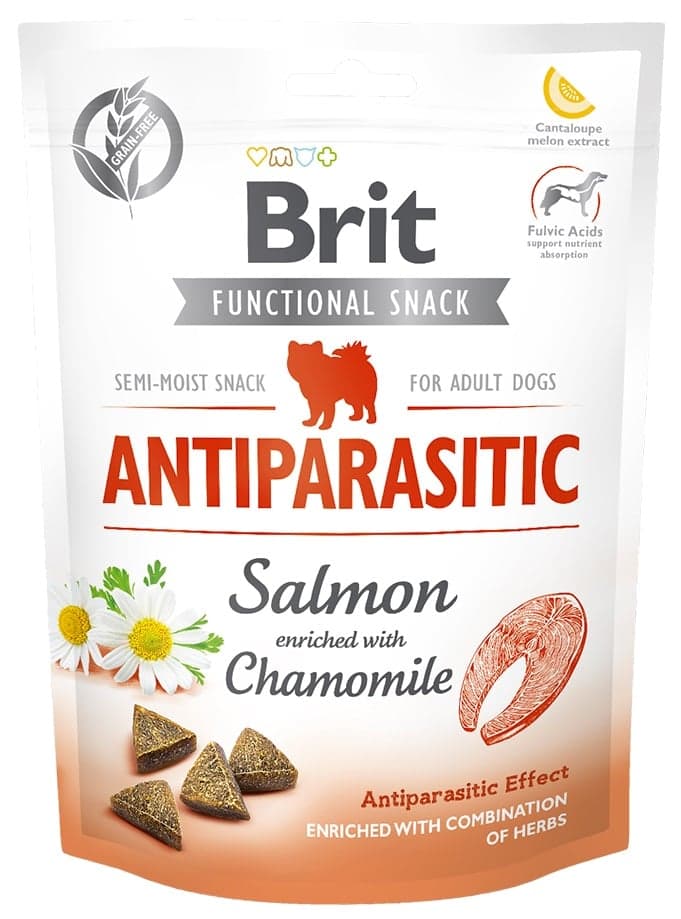 Brit Care Antiparasitic Salmon & Chamomile pamlsky pro psy