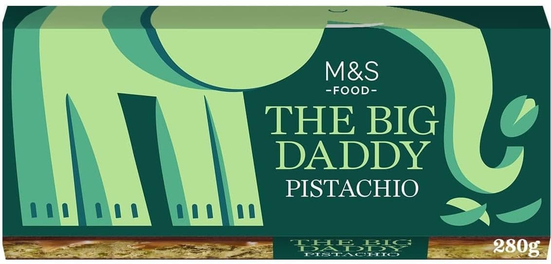 Marks & Spencer Čokoládová tyčinka s pistáciovou náplní, karamelem a kousky pistácií