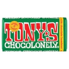 Tony's Chocolonely Mléčná čokoláda s kousky lískových ořechů 180g