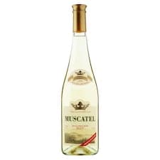 Muscatel Víno bílé polosladké 750ml