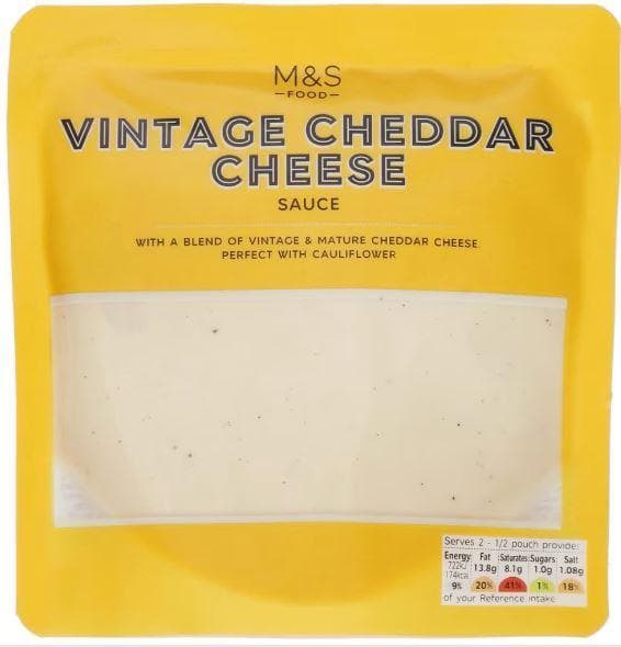 Marks & Spencer Krémová omáčka z čedaru vintage a vyzrálého čedaru s máslem