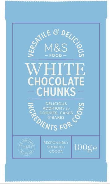 Marks & Spencer Kousky bílé čokolády
