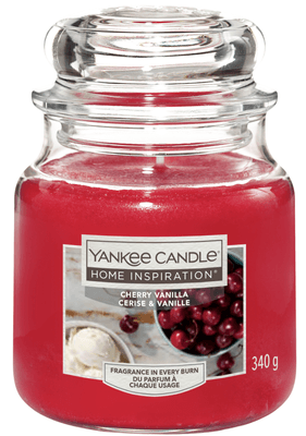 Yankee Candle Vonná svíčka ve skle střední Cherry Vanilla