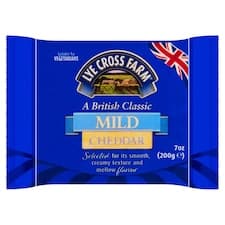 Lye Cross Farm English Mild Coloured cheddar 200g