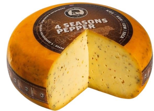 Sýr přírodní zrající pepř/papričky 50%