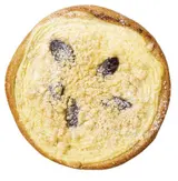 Sváteční koláč tvarohový se švestkami 340 g