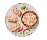 Pomazánka salámová s chilli a jarní cibulkou