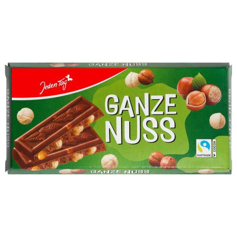 Jeden Tag čokoláda s celými oříšky 100g