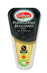 Galbani Parmigiano reggiano bloček