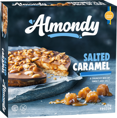 Almondy dort slaný karamel