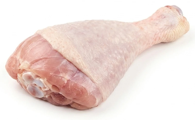 Krůtí spodní stehno s kostí a kůží