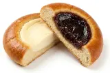 Moravský koláč tvarohovo-povidlový
