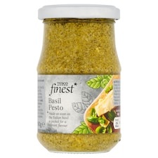 Finest Bazalkové pesto se sýrem a piniovými oříšky 190g