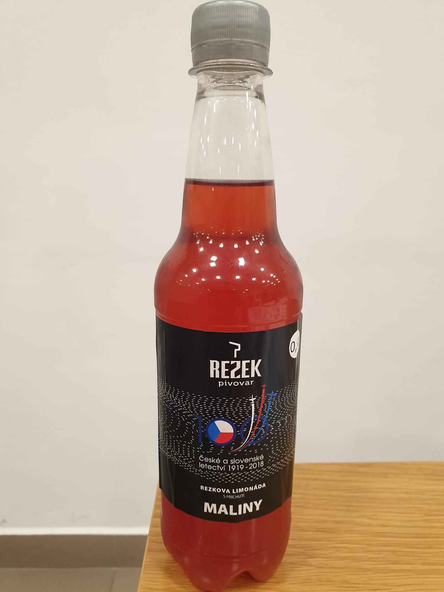 Rezkova limonáda s příchutí maliny
